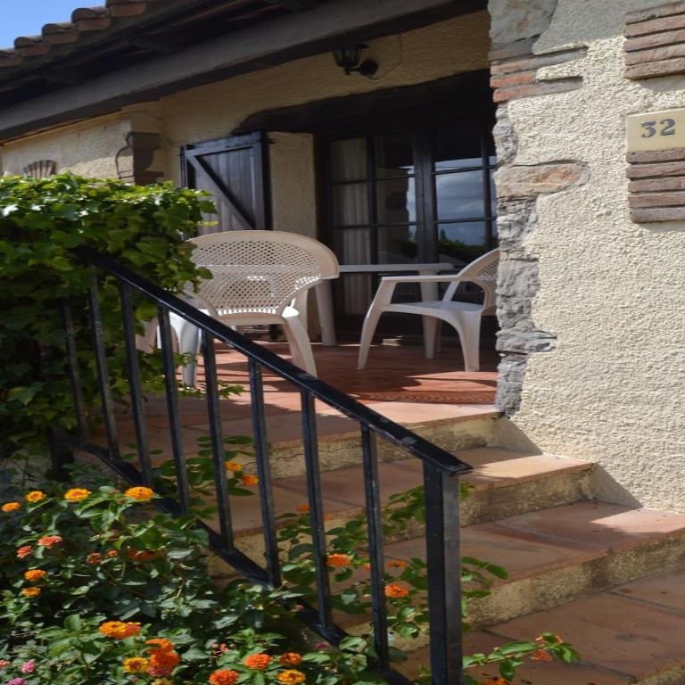 Holiday Home in Torre Gran near Beach - Two-Bedroom Holiday Home - 4