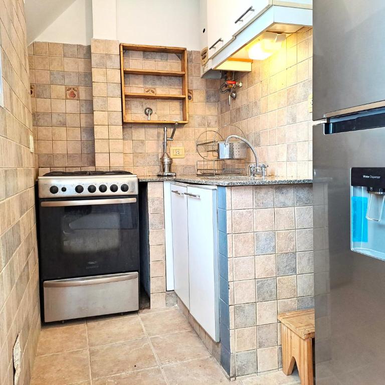 Departamento con Terraza y Parrilla. - Two-Bedroom Apartment - 22