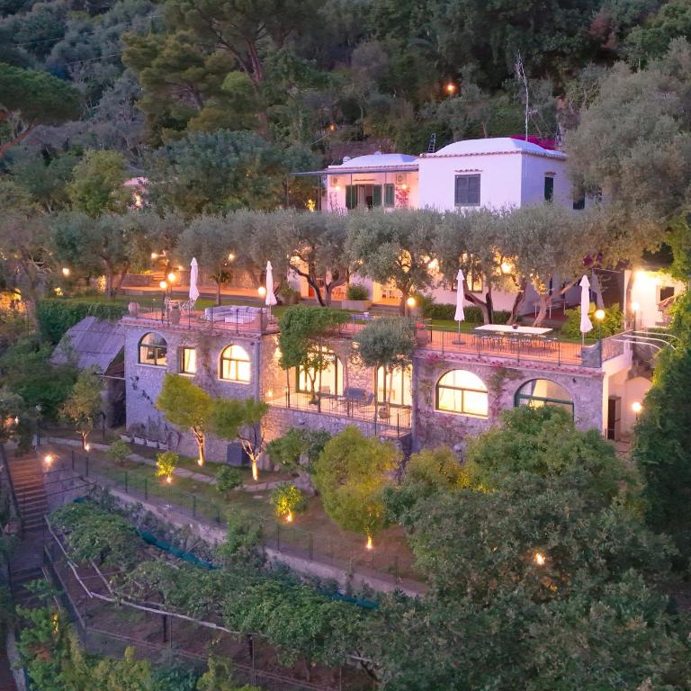 Amore Rentals - Villa Lo Scoglio - Villa Fronte Spiaggia - 10