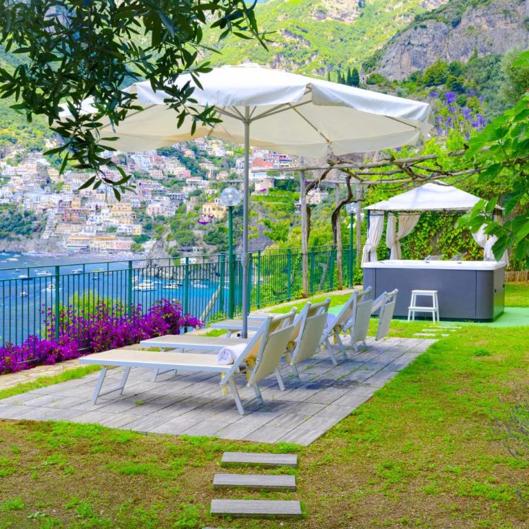 Amore Rentals - Villa Lo Scoglio - Villa Fronte Spiaggia - 2