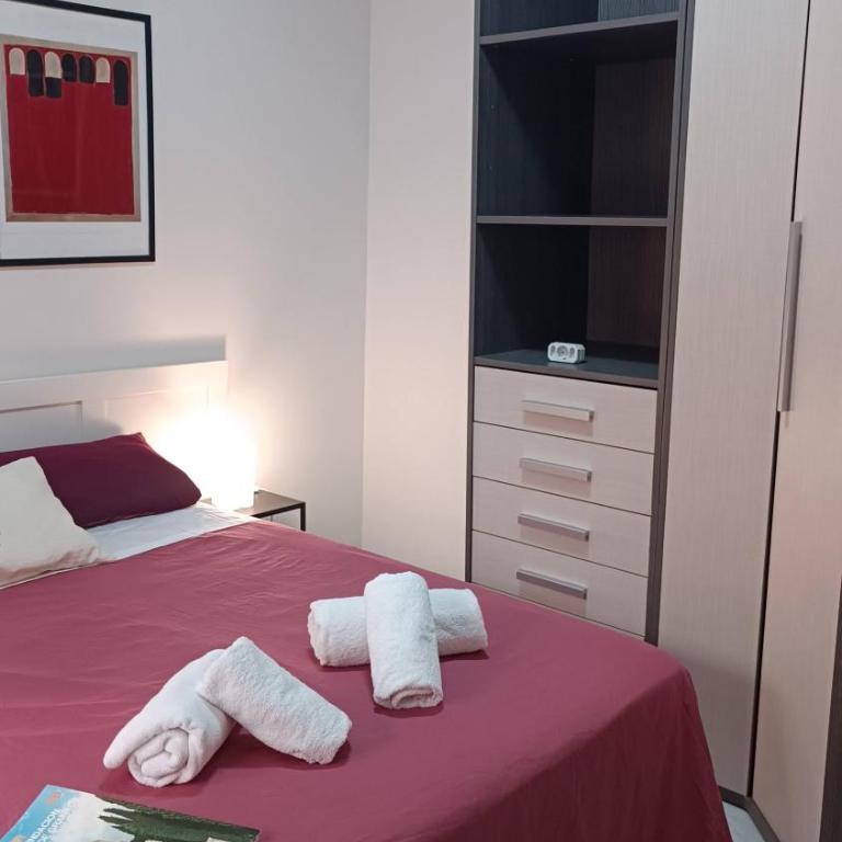 Piso céntrico cerca de Catedral y Plaza Bib-Rambla - Three-Bedroom Apartment - 32