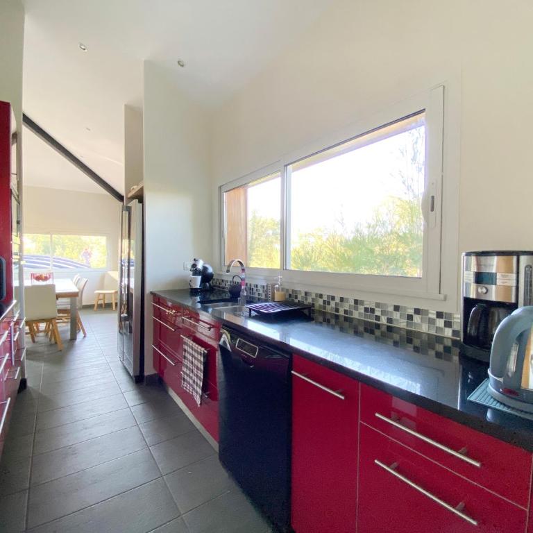 Les Chênes Lièges grande villa avec piscine - Villa - 13