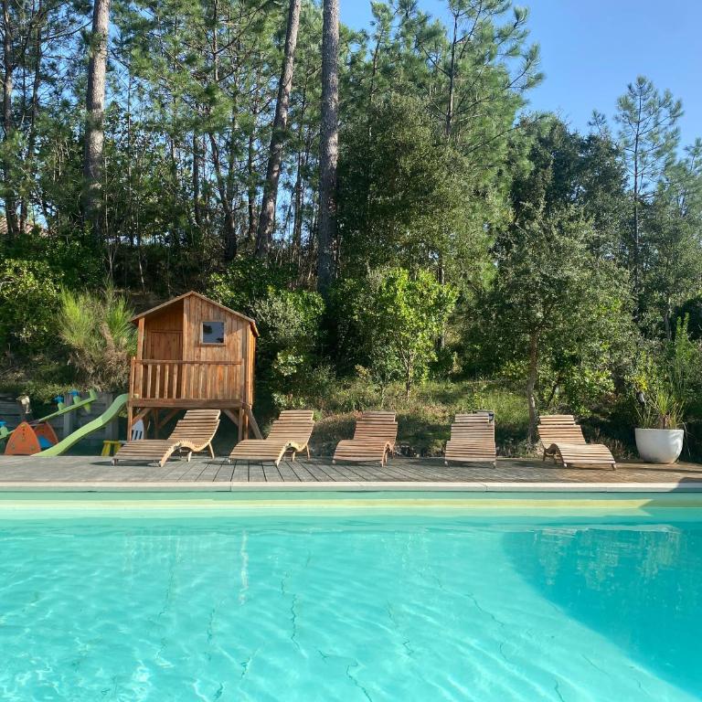 Les Chênes Lièges grande villa avec piscine - Villa - 33