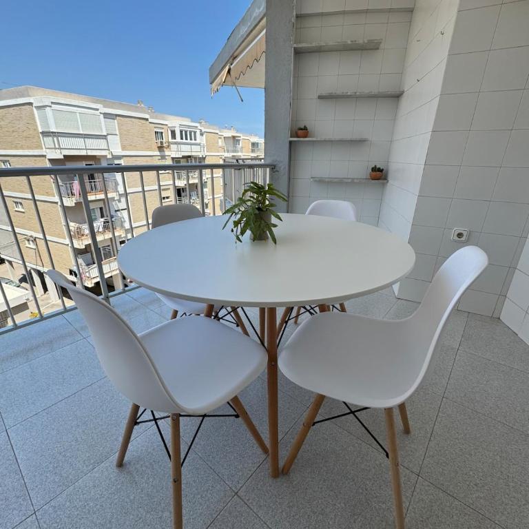 1st Line Beach Direct Access Private Parking - Apartment - 3