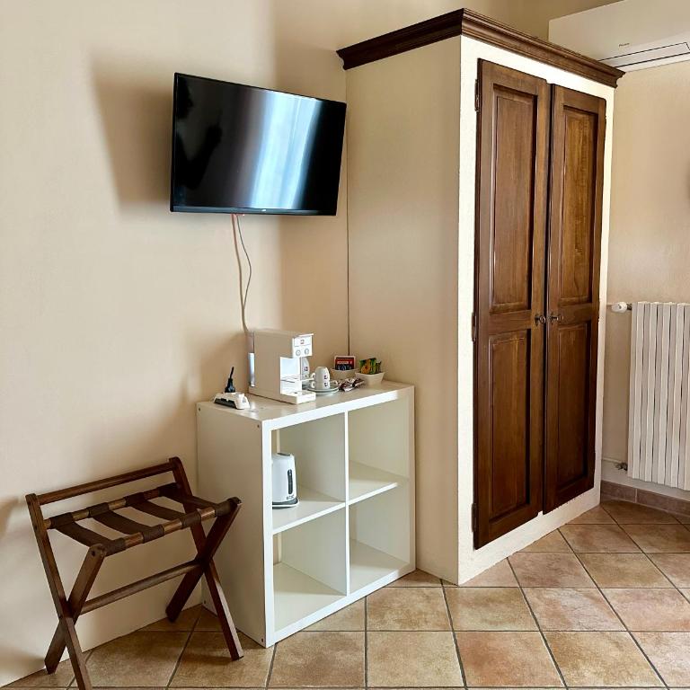 La Fornace - Rooms & Pool - Camera Matrimoniale con Balcone - 4