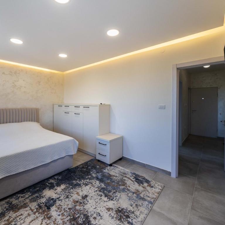 Anja D Apartments - One-Bedroom Apartment - 4