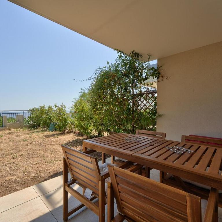 Lovely 1BR with garden, private parking & Sea View - Appartement 1 Chambre - 2