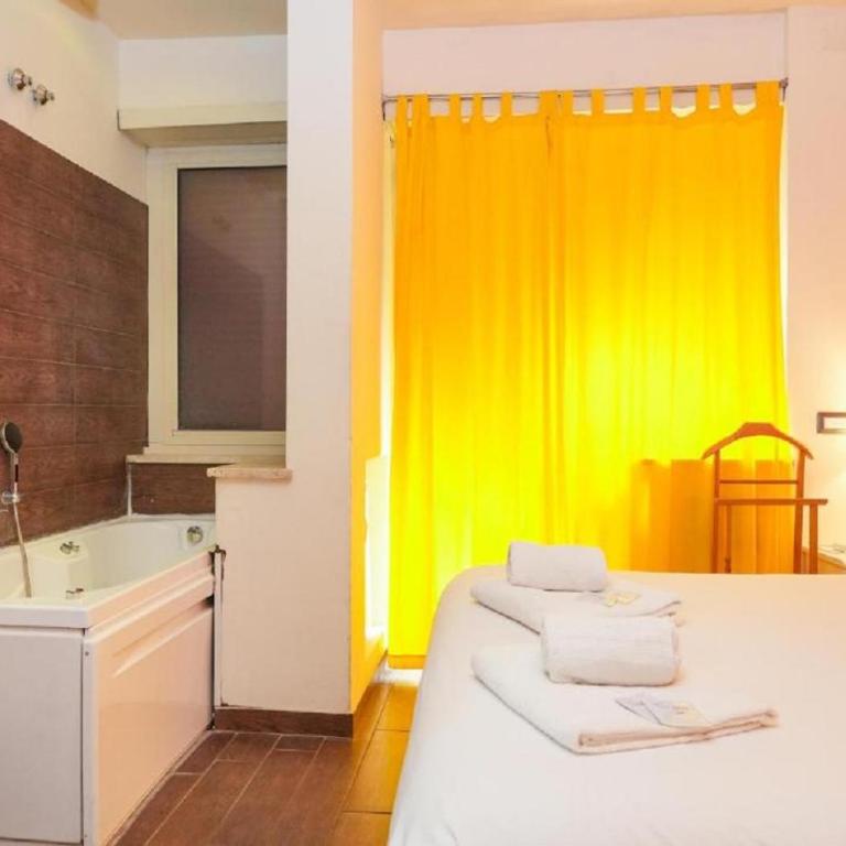 Aida Charming Rooms - Chambre Double avec Bain à Remous et Balcon - 18