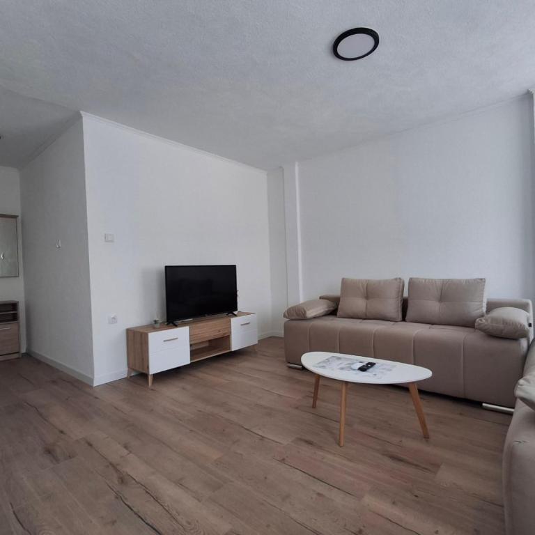 Apartman Djole 1 - Apartman sa 1 Spavaćom Sobom - 1
