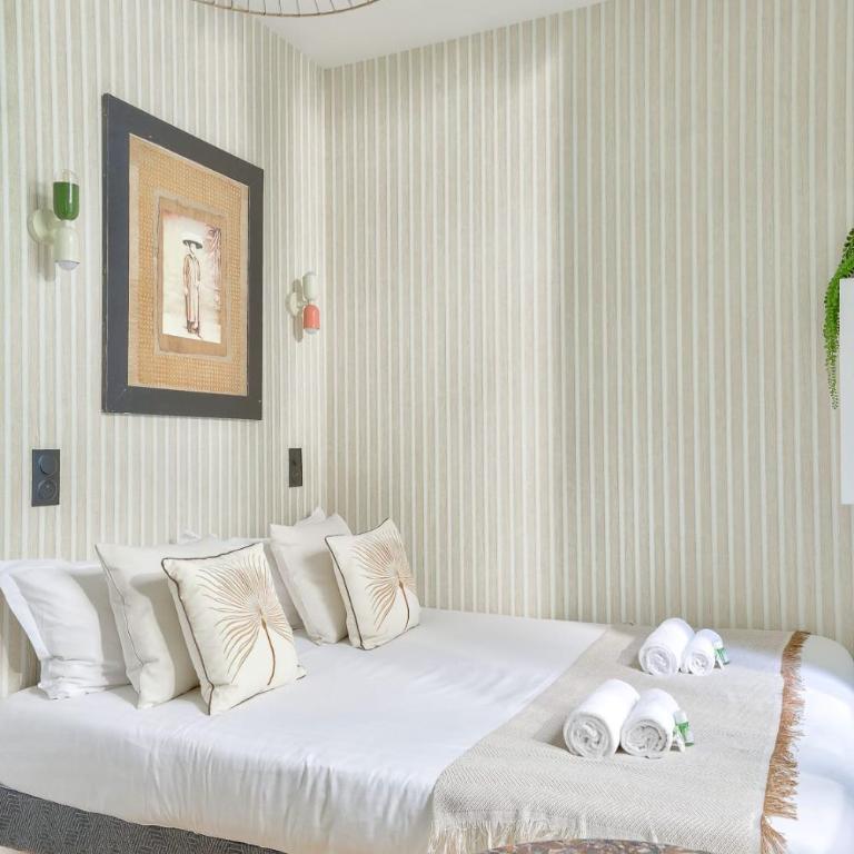 Sublime studio avec patio - Montorgueil - One-Bedroom Apartment - 7
