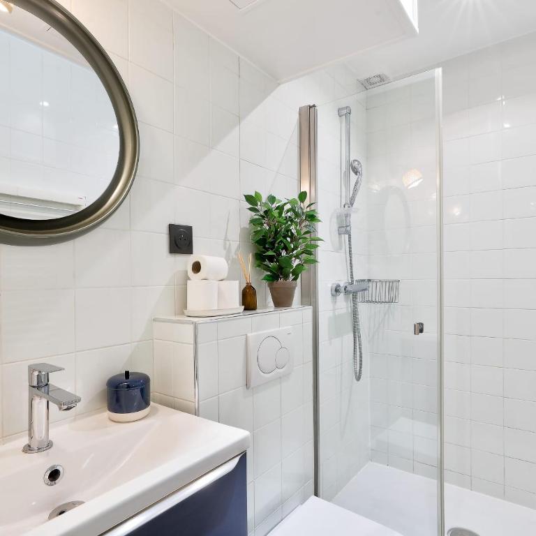 Sublime studio avec patio - Montorgueil - One-Bedroom Apartment - 15