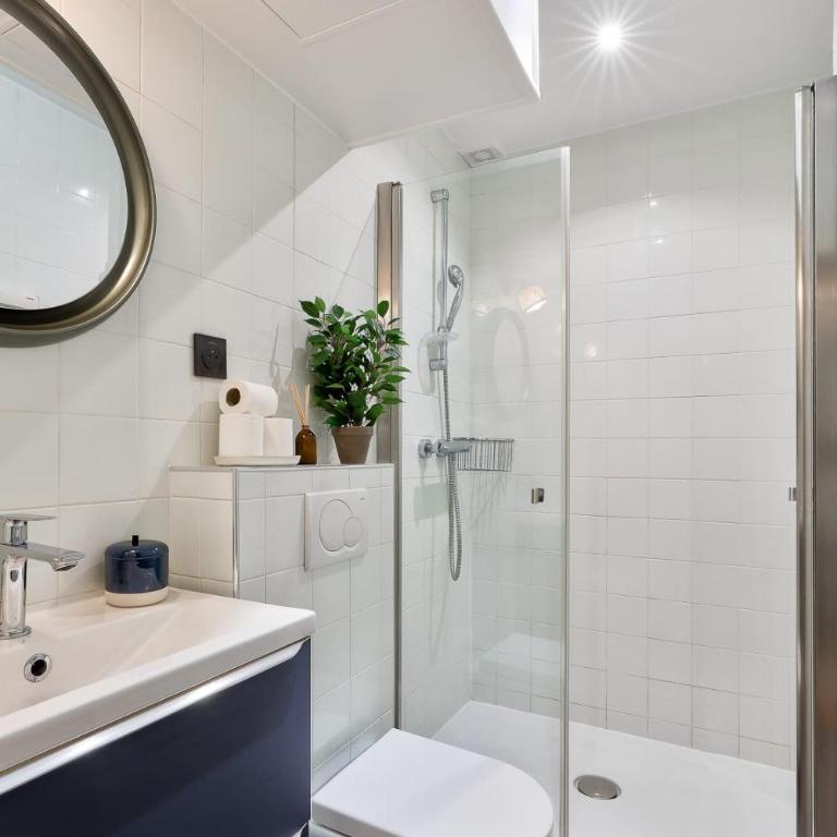 Sublime studio avec patio - Montorgueil - One-Bedroom Apartment - 13