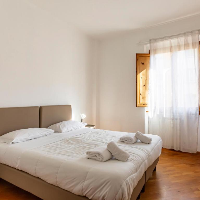 GuestHost - Ponte Vecchio Charming Apartments - Appartamento con 4 Camere da Letto - 13