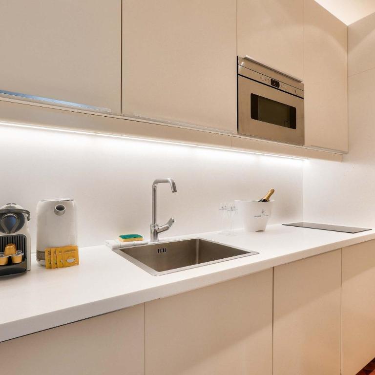 Bright apartment in the 10Arr. - 4 people - Appartement 1 Chambre - 18