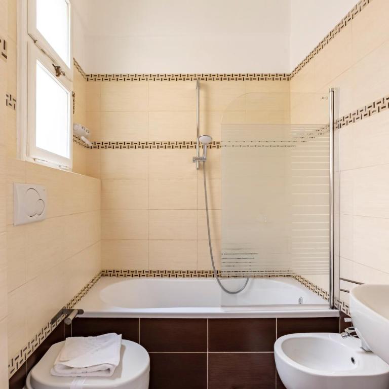 GuestHost - Ponte Vecchio Charming Apartments - Appartamento - 19