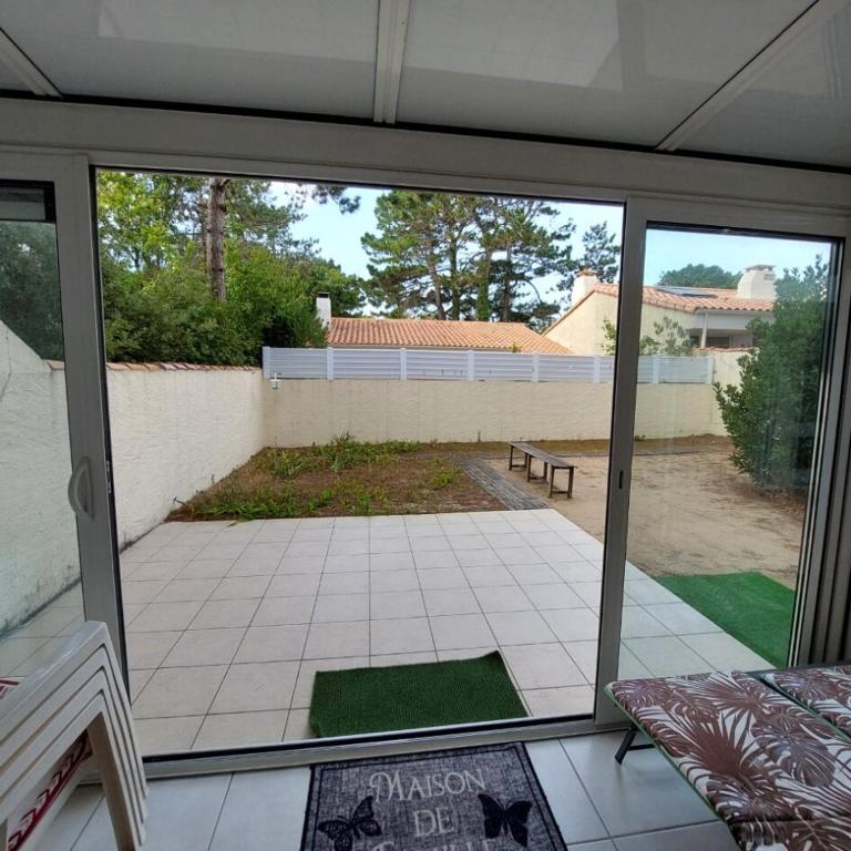 Maison 200m plage rue pietonne - Maison 2 Chambres - 6