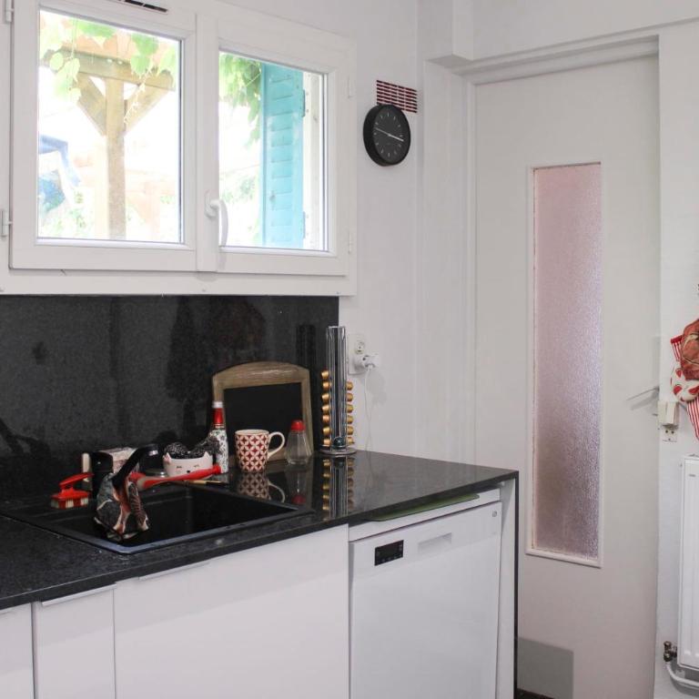 Spacious quiet house with pretty garden - Casa Vacanze - 12