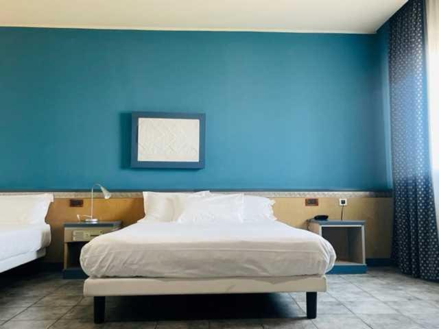 President Hotel Palermo - Camera Quadrupla Standard - 1
