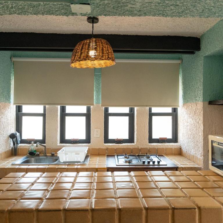Nílu Cancun Zona Hotelera by Selina - Studio Apartment with Kitchenette - 9