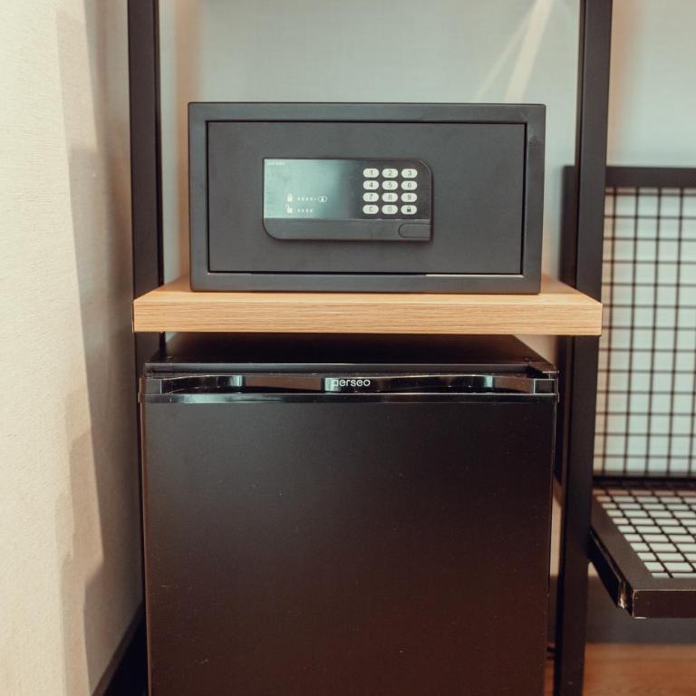 Hotel Transit - Basic Single Room - 12