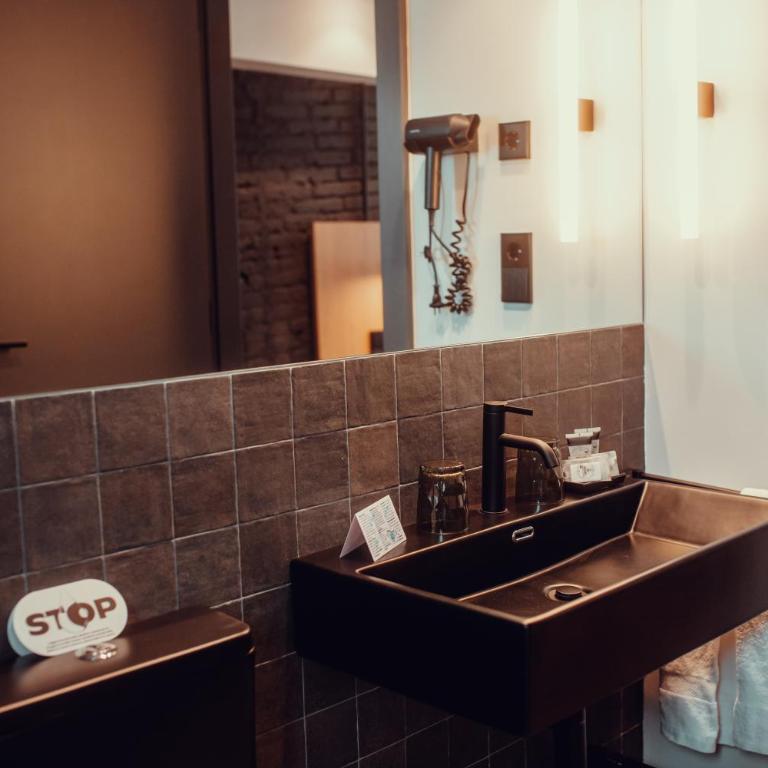 Hotel Transit - Single Room - 5