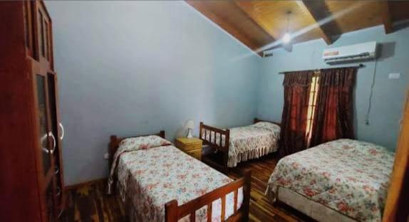 Alquiler Surucua - Habitación Triple Económica - 1