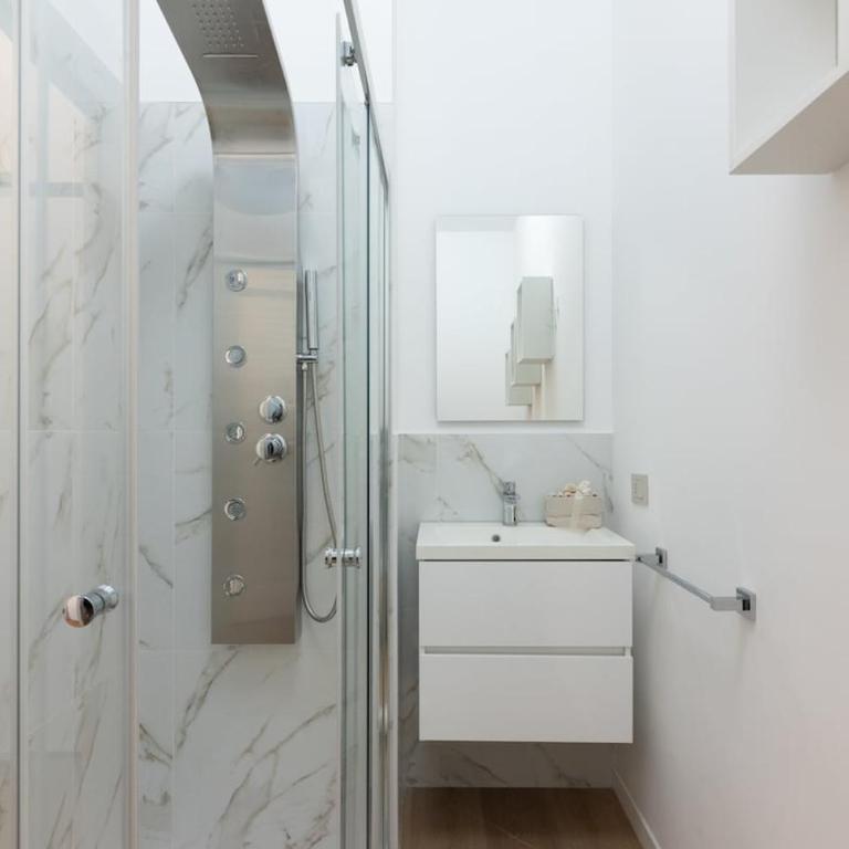 New! Skyline apartment - Appartamento con 1 Camera da Letto - 40