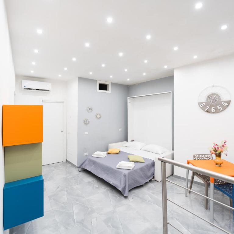 B&B Vico Teresa 148 - Suite with Balcony - 4