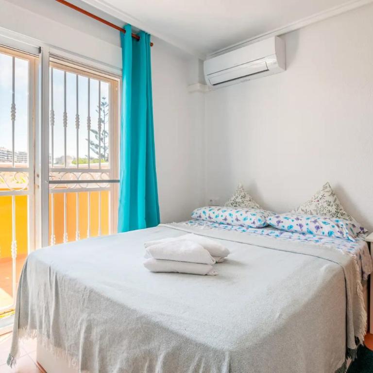 Pretty Bungalow With Private Garden - Casa de 3 dormitorios - 14