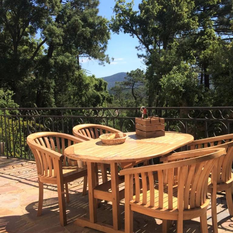 Holiday Home in Fréjus with Pool & Tennis - Two-Bedroom Holiday Home - 17