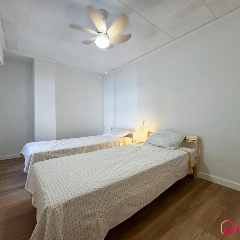 La Alameda - Three-Bedroom Apartment - 45