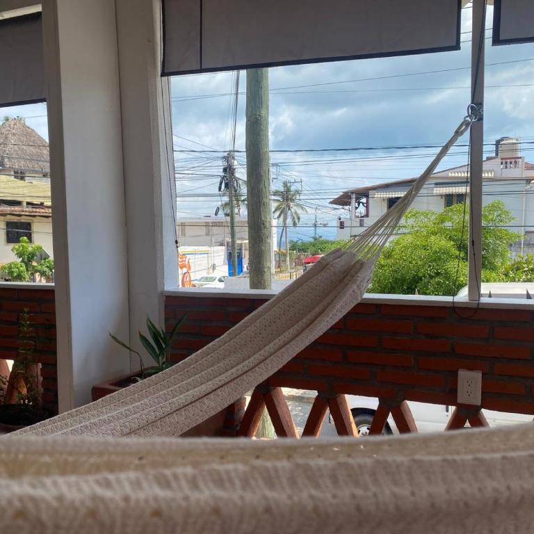 7 Guests Partial Ocean View 9 min Walk to Beach - Apartment with Terrace - 11
