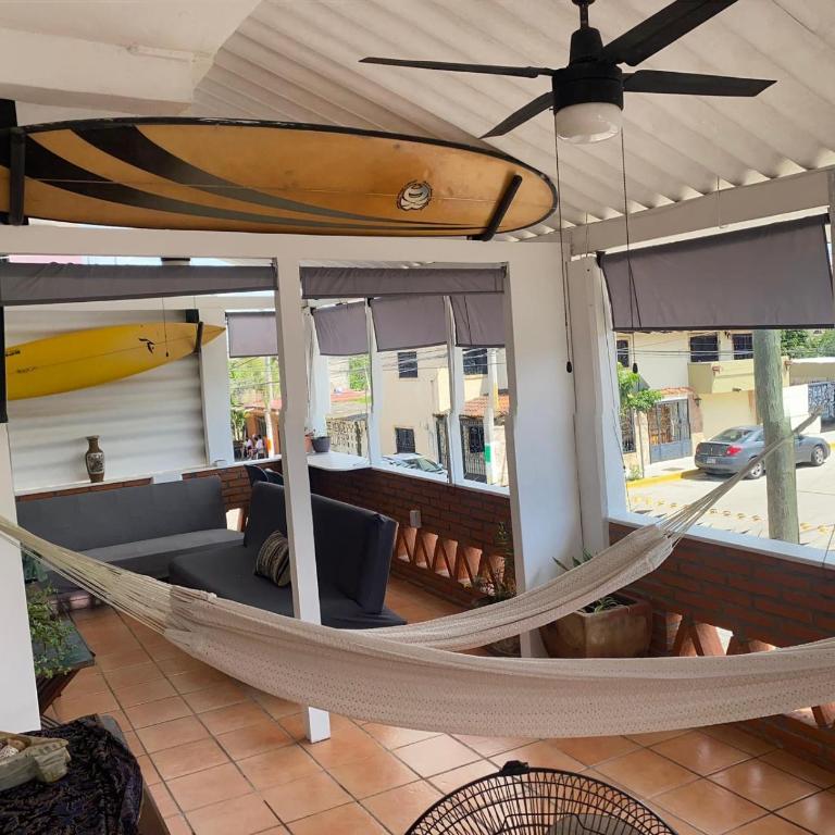 7 Guests Partial Ocean View 9 min Walk to Beach - Apartment with Terrace - 1