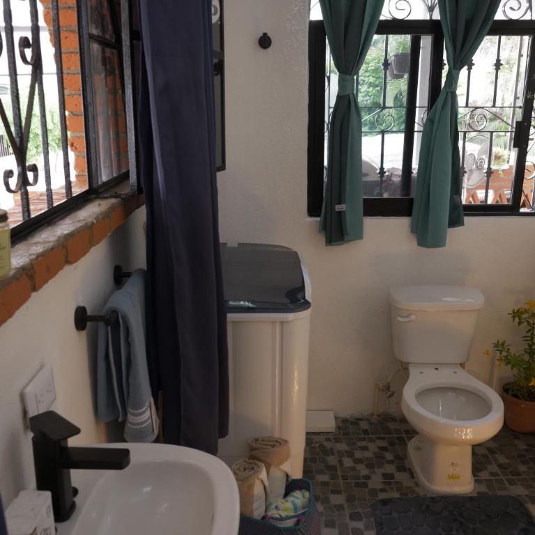 7 Guests Partial Ocean View 9 min Walk to Beach - Apartment with Terrace - 31