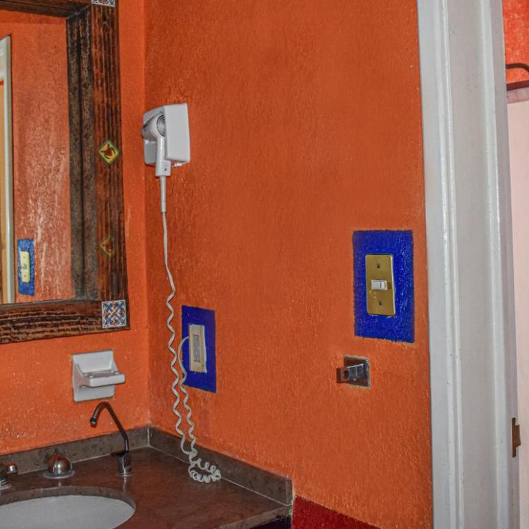 Hotel Benedicta - Habitación Cuádruple Estándar - 2 camas dobles - 9
