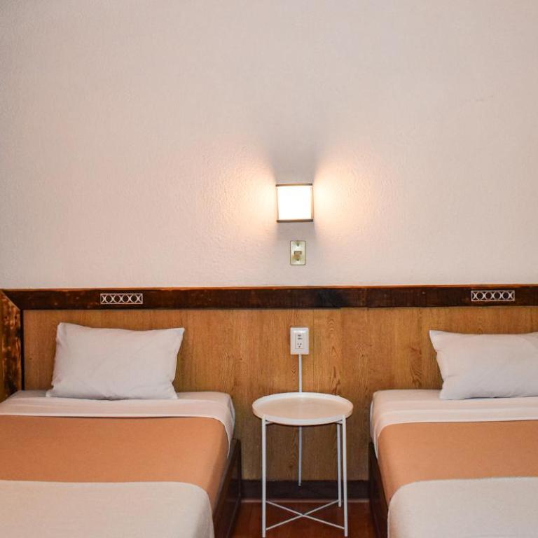Hotel Benedicta - Habitación Doble con 2 camas individuales - 5