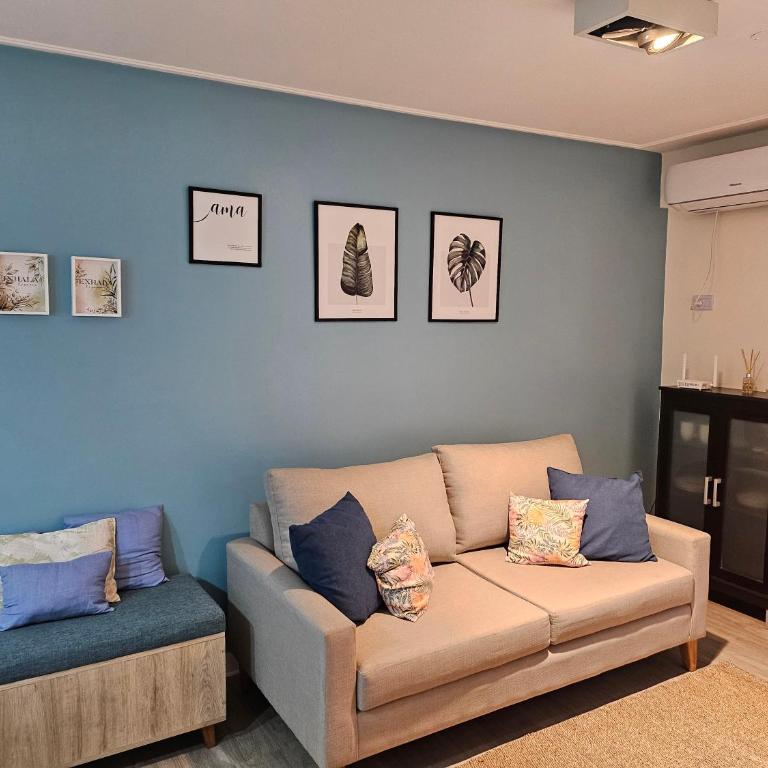 Cozy Vibes Apartment Tucumán - One-Bedroom Apartment with Balcony - 4