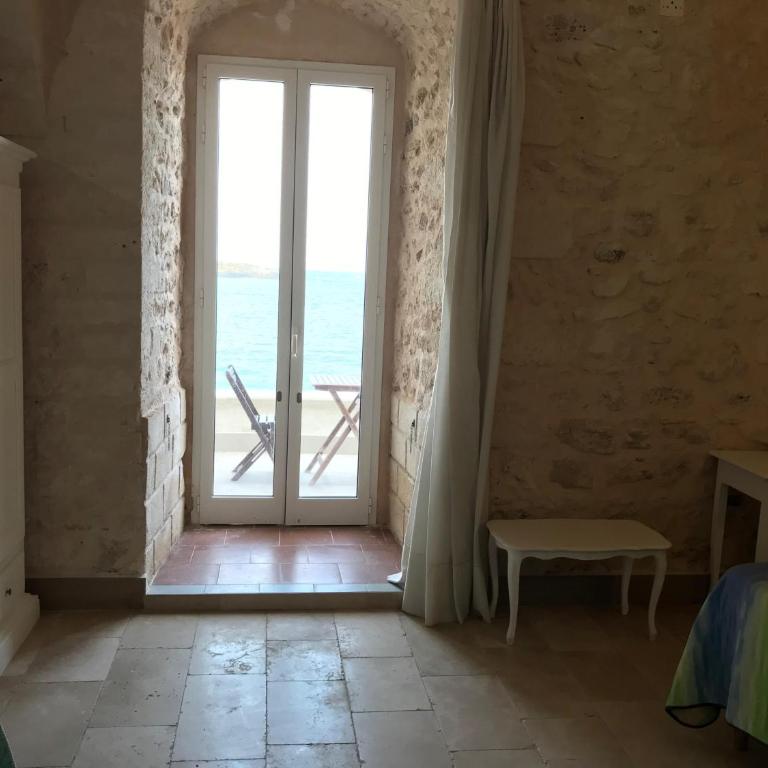 Rocca Sul Mare Hotel - Camera Queen con Vista Mare - 10