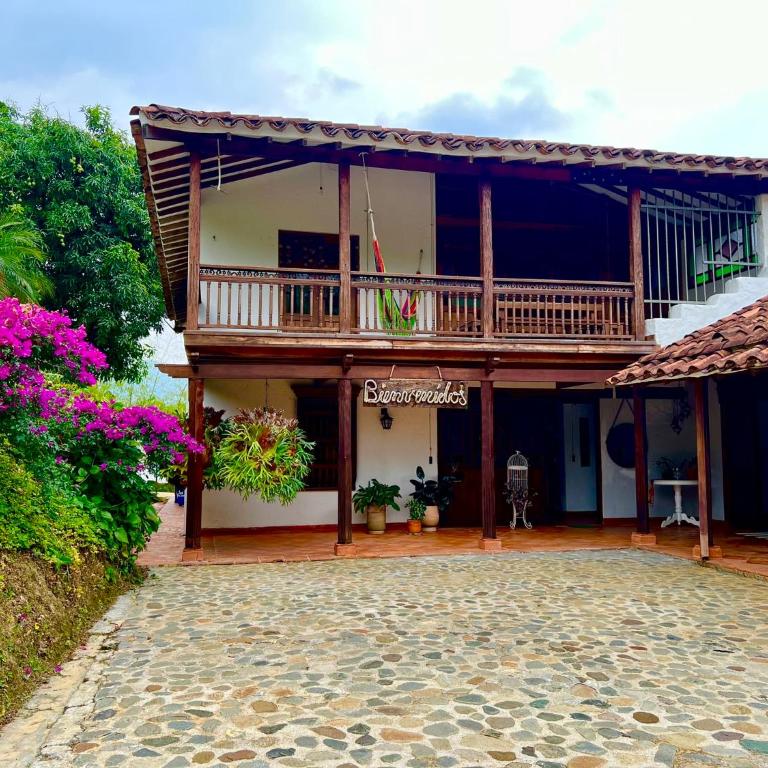 Outstanding FarmHouse jacuzzi & pool near Medellin - Villa - 43