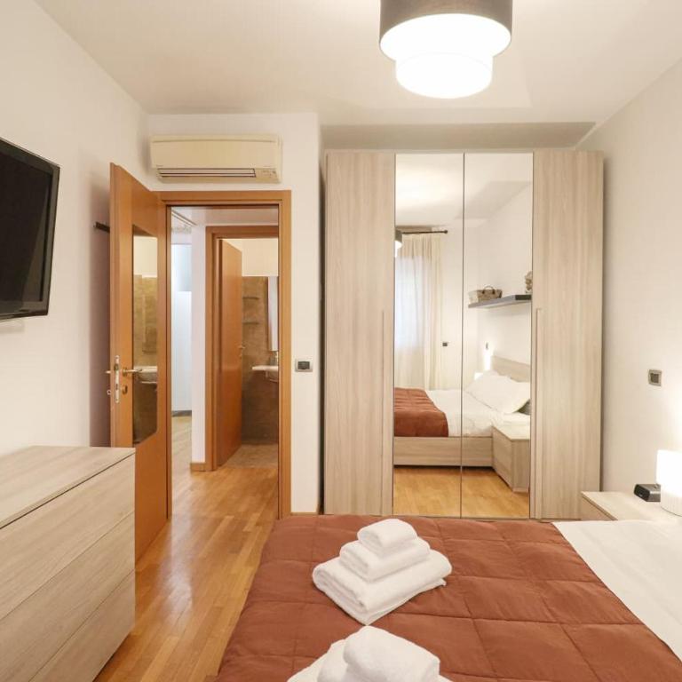 Free Parking Chic Home - Balcony, AC, Wi-Fi - Apartment mit 1 Schlafzimmer - 16