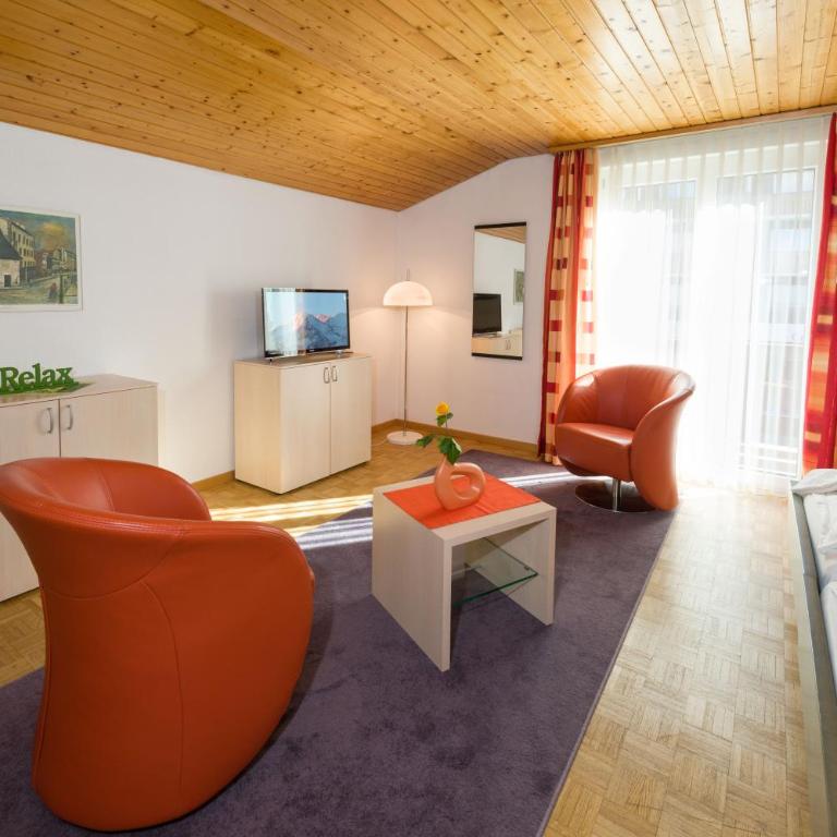 Postgebäude - Studio-Apartment mit Balkon und Bergblick (22) - 7
