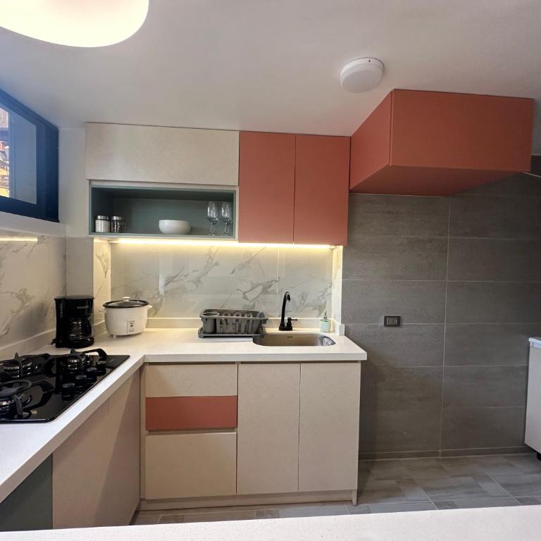 Apartaestudio moderno en el centro de la ciudad - Apartamento de 1 dormitorio - 9