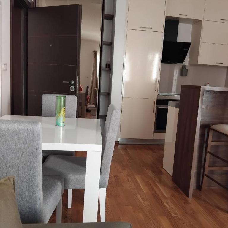 Natali 1 - One-Bedroom Apartment - 2