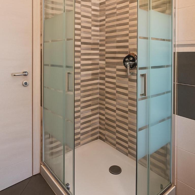 URBAN CHIC - Private rooms Lingotto-Mirafiori - Camera Matrimoniale con Bagno Privato - 9