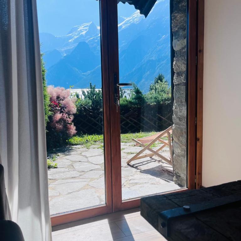 Logement avec jardin et vue panoramique MontBlanc - Appartement 2 Chambres - 2