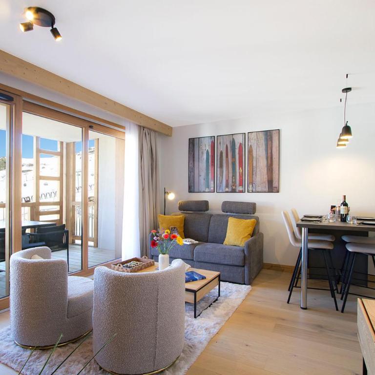 Résidence Phoenix A by Leavetown Vacations - One-Bedroom Apartment with Terrace - 4