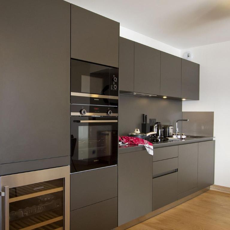 Résidence Phoenix A by Leavetown Vacations - Three-Bedroom Apartment with Balcony - 5