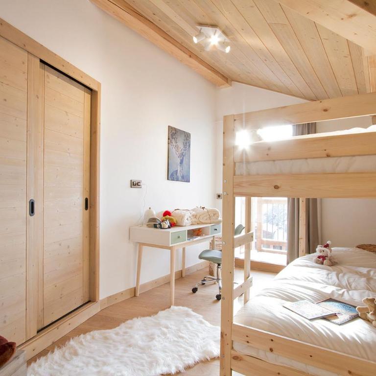 Résidence Phoenix A by Leavetown Vacations - Four-Bedroom Apartment with Balcony - 6