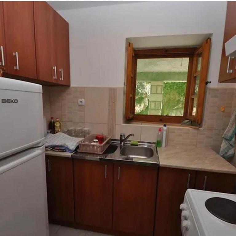 Villa Lučica - Two-Bedroom Apartment with Sea View - 15