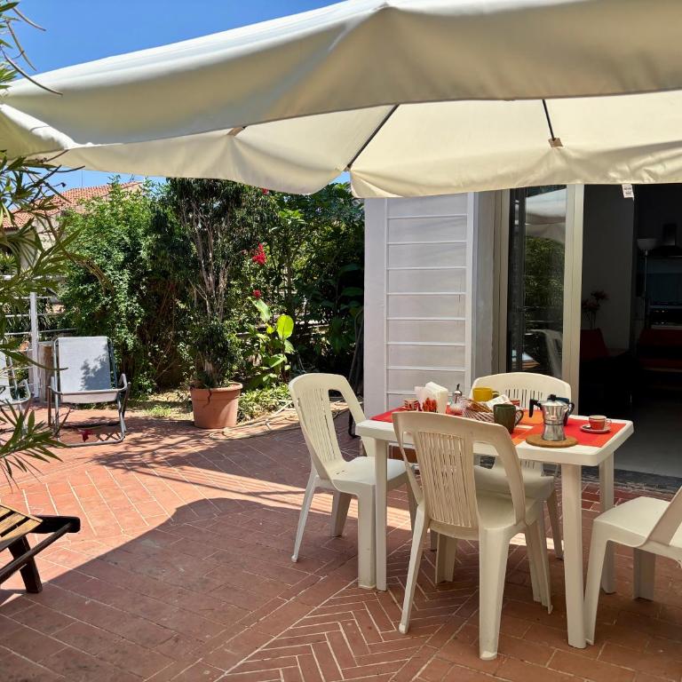Casa in villa vista mare - Vacation Home - 4